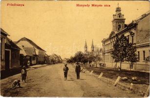 1909 Felsőbánya, Baia Sprie; Hunyady (Hunyadi) Mátyás utca. W.L. (?) 2351. H. Riedl E. kiadása / street view (kopott sarkak / worn corners)