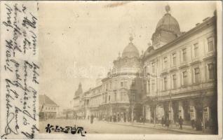 1918 Kolozsvár, Cluj; Státus paloták, üzletek / palaces, shops. photo (kis szakadás / small tear)