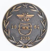 1964. A 150. közlekedési műszaki dandárparancsnokság, a Magyar Néphadsereg 3705-ös fedőszámú alakulatának bronz plakettje (90mm) T:AU