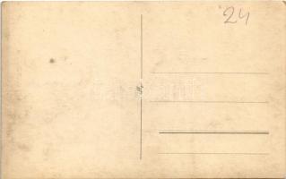 Budapest XV. Rákospalotai cserkésztábor 1932. V. 22., cserkészek csoportja, sátrak. photo