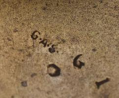 Ezüst(Ag) szecessziós gyógyszeres dobozka, jelzett, sérült, d: 3,5 cm, bruttó: 18,3 g