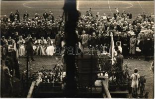 1940 Nagyvárad, Oradea; bevonulás, beszéd / entry of the Hungarian troops, speech. Boros Péter photo (Rb)