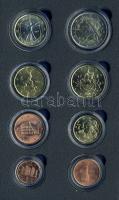 Olaszország 2002-2003. 1c-2€ 8klf db, bemutató szettben T:BU Tanúsítvánnyal!