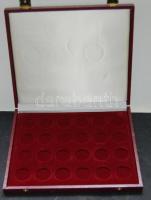 Éremtartó kazetta, 24 férőhellyel, 32mm átmérőjű érmékhez, jó állapotban