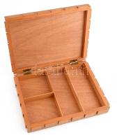 Iparművészeti fadoboz, réz lemez díszítéssel, kopott, 22x28cm