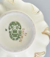 Zsolnay virágmintás váza, Kézzel festett, jelzett, hibátlan, m: 12 cm