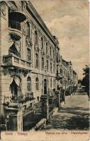 1907 Eszék, Essegg, Osijek; Chavrak-ova ulica / Chavrakgasse / Chavrak utca / street view + ESZÉK - SZEGED 29. vasúti mozgóposta bélyegző (fl)