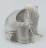 Kolibri porcelán elefánt, mázrepedésekkel. M: 8 cm