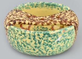 Kornfeld János: Retró tál. Kerámia, jelzett, ki lepattanással, d: 14,5 cm