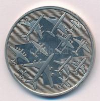 Svájc 1998. "50 éves a zürichi reptér" fém multicolor emlékérem T:1 (eredetileg PP) fo.
S...