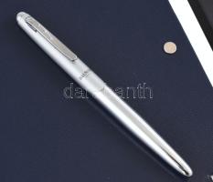 Balmain golyóstoll és jegyzettömb, utóbbi eredeti csomagolásban