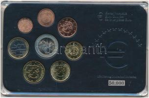 Finnország 2000-2005. 1c-2E (8xklf) forgalmi összeállítás műanyag dísztokban T:1,1- Finland 2000-2005. 1 Cent - 2 Euro (8xdiff) coin set in plastic case C:UNC,AU