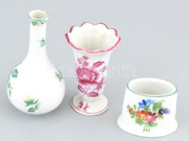3 db kis méretű Herendi porcelán vázácska. Kézzel festett, jelzett, kisebb hibákkal. 4-8 cm
