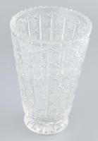 Dúsan csiszolt, ólomkristály váza, szép állapotban, m: 21 cm