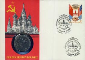 Szovjetunió 1975. 1R "30 éve ért véget a II. világháború" bélyeges érmés borítékon elsőnapi bélyegzővel, hátoldali ismertető tanúsítvánnyal T:1 Csak 5000 db!