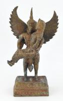 Garuda indiai madáristenség, öntött réz szobor, jelzés nélkül, kopott, m: 23 cm