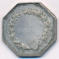 ~1930. "P.Erzsébet Viktoria Kerékpár K. 1926" kétoldalas, jelzetlen Ag kerékpáros díjérem ...