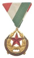 1957. Munkás-Paraszt Hatalomért Emlékérem aranyozott, zománcozott bronz kitüntetés mellszalagon T:1- NMK 700.