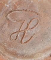 Gorka Lívia (1925-2011): Madaras váza. Mázas kerámia, kézzel festett, jelzett. Sérült, alján nagy le...