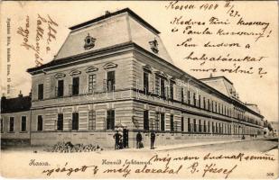 1904 Kassa, Kosice; Honvéd laktanya. Nyulászi Béla kiadása / K.u.K. military barracks (r)