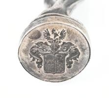 Ezüst (Ag) Szecessziós női alak, pecsétnyomó, jelzés nélkül, ismeretlen címeres vésettel, m: 8,5 cm....