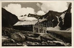 1933 Hoher Sonnblick, Seebichlhaus am Hans Tritschelweg. Blick gegen das Fleisskees. Fot. Klauer / tourist house