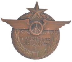 ~1980. A Balesetmentes Közlekedésért III bronz felcsavarozható emlékérem (97x80mm) T:1-