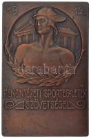 ~1920. Pénzintézeti Sportegyletek Szövetsége bronz díjplakett (74x48mm) T:1-,2