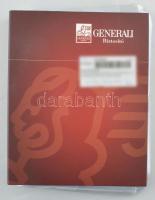 A4-es képeslap album összesen kb. 300 férőhellyel / A4 size postcard album for cca. 300 postcards