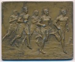 Csehszlovákia ~1960. Atléták bronzozott Al plakett, hátoldalán Košice (Kassa) gravírozással (62x50mm) T:2 Czechoslovakia ~1960. Athletes bronz plated Al plaque, with Košice engrave on the back (62x50mm) C:XF