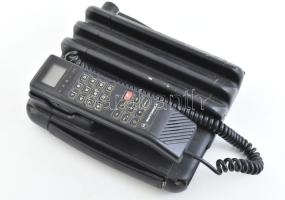 Retro Motorola Associate 2000 mobiltelefon. Működőképes 22 cm
