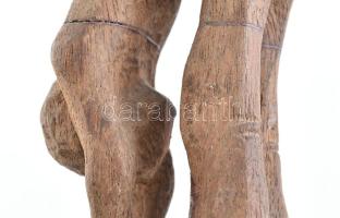 Jelzés nélkül: Földre hajló sportoló. Faragott fa, mészkő talapzaton. m: 21 cm