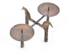 Jelzés nélkül: Retró lovas gyertyatartó, bronz, m: 10 cm, h: 23 cm