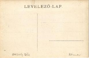 Lippa, Lipova; Weszely Béla hordógyára (saját házában), hátsó udvar, faraktár, munkások / barrel fac...