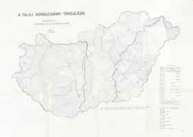 1985 A talaj agyagásvány-társulásai, szerk.: Stefanovits Pál és Dombovári Lászlóné, 1 : 500.000, nagyméretű térkép, 118x83 cm