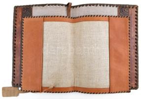 10 db könyvborító, különféle anyagokból (bőr, műbőr, hímzett, stb.)