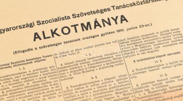 1919 A Magyarországi Szocialista Szövetséges Tanácsköztársaság MSZSZT alkotmánya 4p szakadással