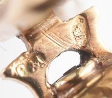 Arany (Au) 14K mandzsettagombpár obszidián-gyöngyös díszítéssel, jelzett, d: 1 cm, bruttó: 3,3 g