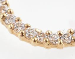 Arany (Au) 14K köves karikás fülbevalópár, jelzett, d: 1,2 cm, bruttó: 1,8 g