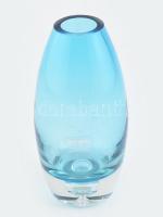 Kaheku tengerkék üveg váza, formába öntött, anyagában színezett, etikettel jelzett, apró csorbával, m: 16,5 cm