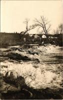 Sepsiszentgyörgy, Sfantu Gheorghe; Olt folyópart / Olt riverside. photo