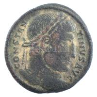 Római Birodalom / Arles / II. Constantinus 325-326. AE3 Follis bronz (2,38g) T:2,2- Roman Empire / Arles / Constantine II 325-326. AE3 Follis bronze CONSTAN - TINVS AUG / VIRTV-S AVGG - PA - RL (2,38g) C:XF,VF RIC VII. 291