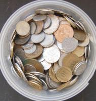 1kg vegyes világpénz, régi és új