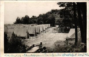 1941 Szentendre, Dömörkapu, Népművészeti előadóképző tanfolyam tábora, sátrak. photo (kis szakadás / small tear)