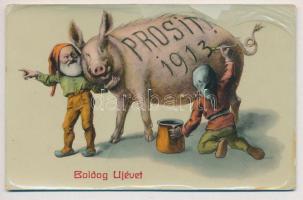 Boldog újévet! Törpék malaccal / Prosit 1913 / New Year greeting, dwarves with pig (fa)