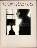 1986 Fotóművészet folyóirat 86/1 száma, André Kertész írásaival és fotóinak reprodukcióival, kiadói papírkötés, borítón kisebb folttal