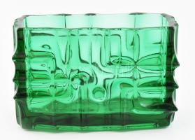 Vladislav Urban retró design zöld üveg váza, jelzés nélkül, néhány hajszálrepedéssel, 18,5x8,5x12 cm