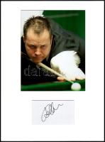 John Higgins (1975- ) profi snookerjátékos autográf aláírása és fotója, paszpartuban, tanúsítvánnyal, teljes méret: 40x30 cm / John Higgins professional snooker players autograph signature and photo, mounted, with certificate