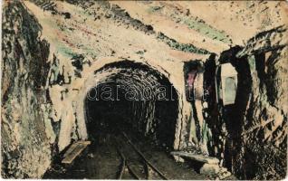 1916 Marosújvár, Uioara, Ocna Mures; Rudolfbányai sóalagút bejárata. Fűssy József kiadása / salt mine interior (ázott sarkak / wet corners)