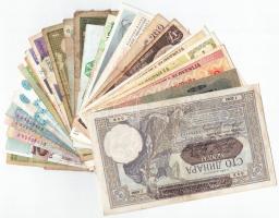 31 db-os vegyes külföldi bankjegy tétel T:III közte ragasztott, szakadt, szép papír
31pcs of mixed ...